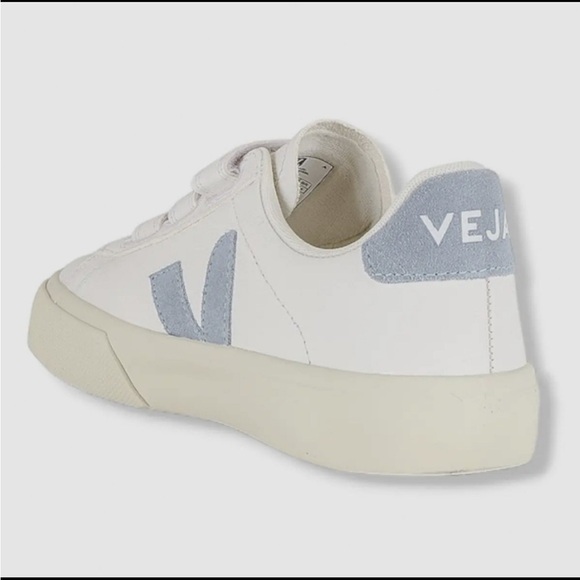 Womens Veja Recife sneakers NWT - Picture 2 of 11